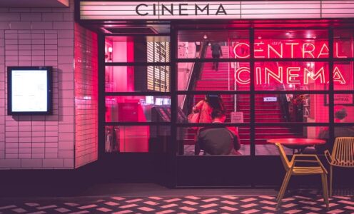 Cinema : Meri Nazar Se